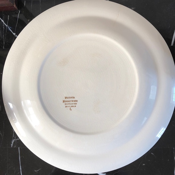 Victoria Dinnerware Dining Vintage Victoria Dinnerware Warranted 22k Gold Poshmark